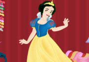 Snow White Dress Up